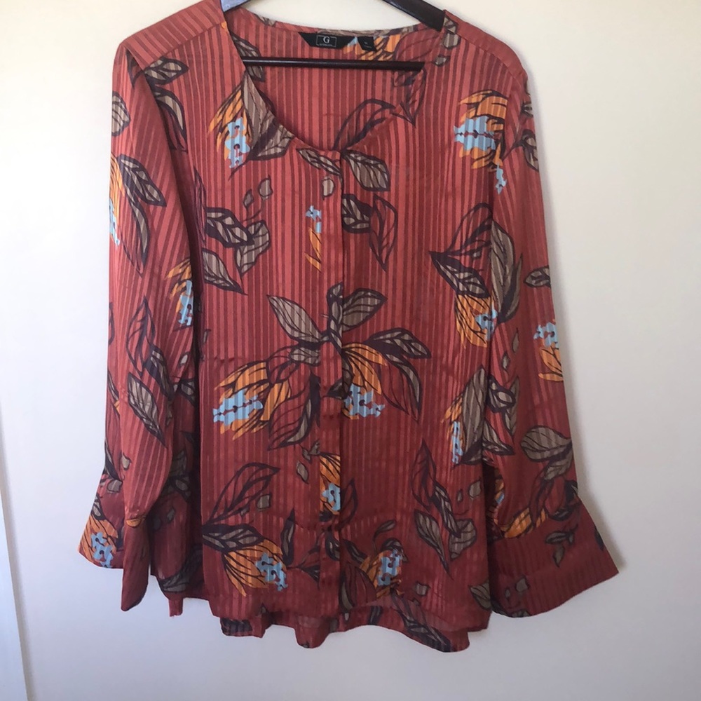 G by Giuliana blouse. Orange/Rust  leaf print.